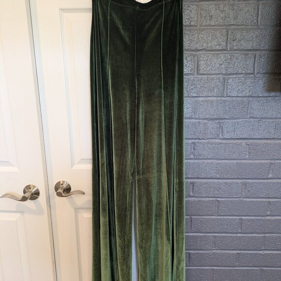 Ripley Rader Olive Green Wide Leg Velvet Pants Size 4 (Large) - Picture 3 of 4